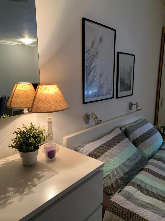 Sarmantni Apartman Malecka 2 Zagreb Exterior foto